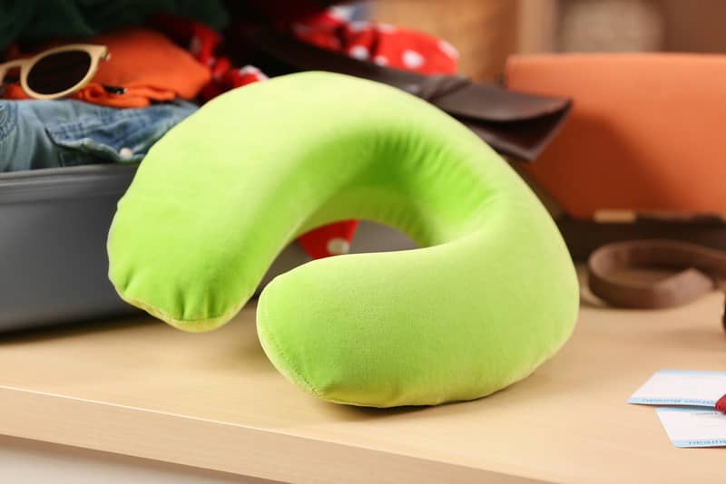 Inflatable travel pillows
