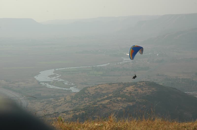 An enthusiasts taking of in the Paraglide