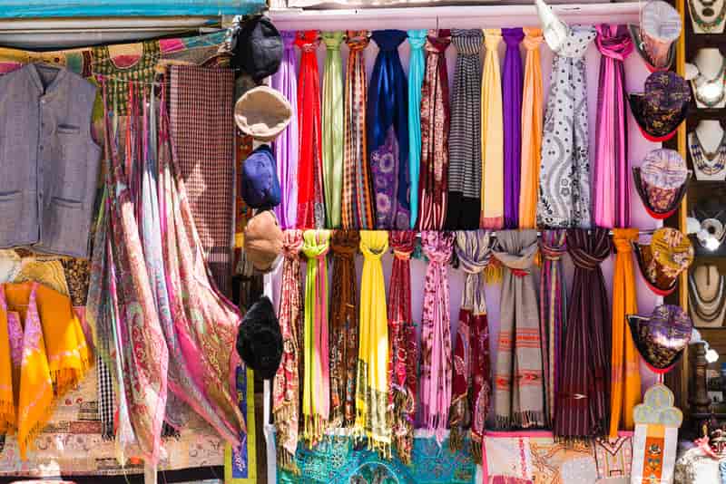 Shopping in Kashmir