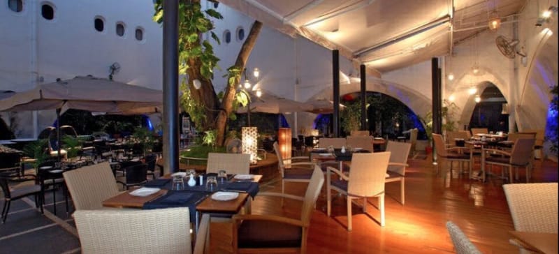 Flamboyante has amazing decor