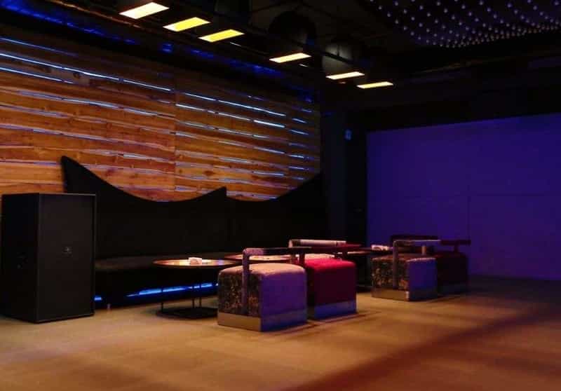 Liquids Pub