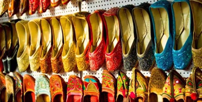 Natraj Market offers trendy footwear for men and women