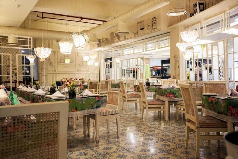 Smoke House Deli serves up delicious food in an adorable setting