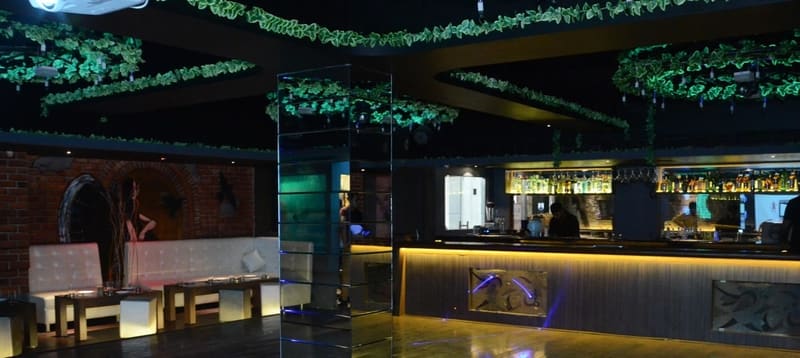 Victoria Club & Lounge