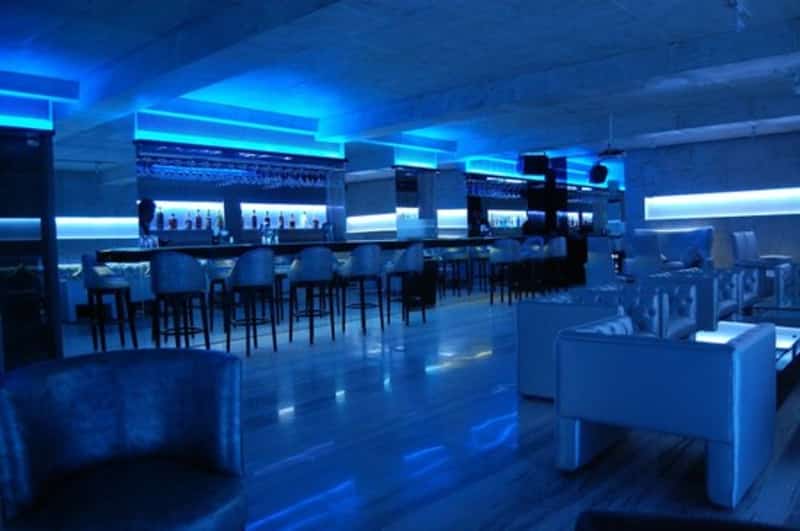 Ice Lounge