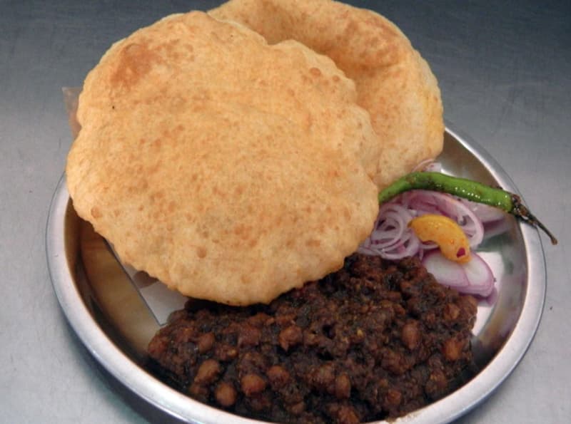 Yummy Chole Bhature at Amar Colony