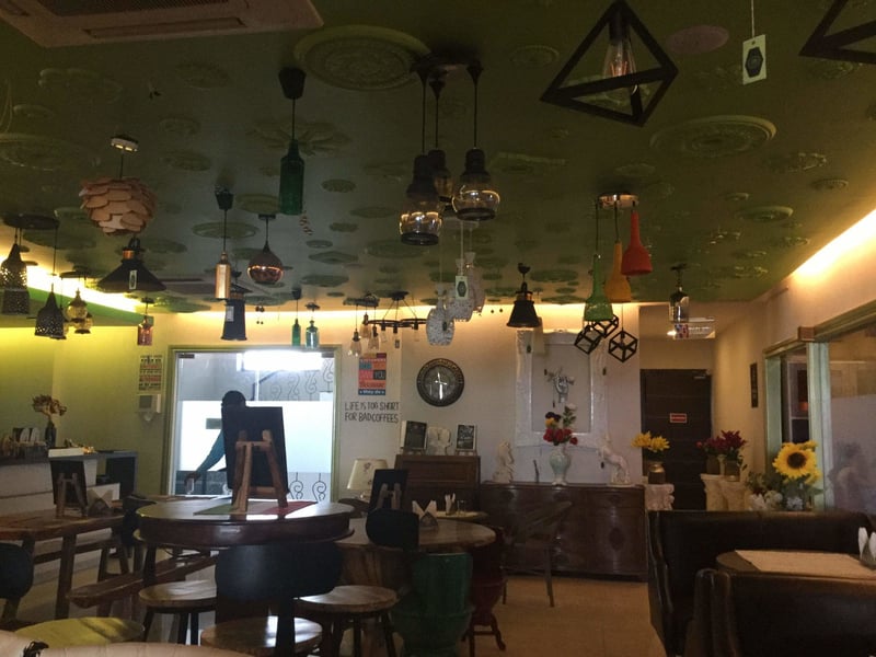 Poppin Organic Cafe