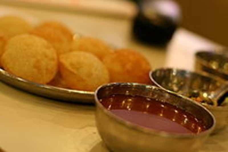 Stuffed Paani Poori with Accompaniments