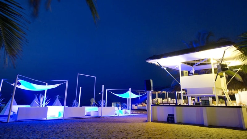 A happening party place on Morjim Beach