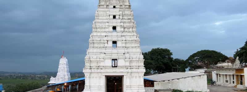 http://hyderabadtourism.travel/images/visiting-places/headers/keesaragutta-temple-hyderabad-tourism-entryfee-timings-package-tour.jpg 