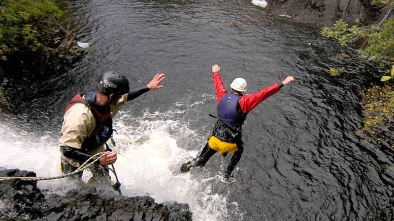 Canyoning in Chaudi