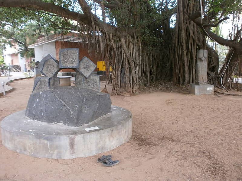 Cholamandal Artist Village