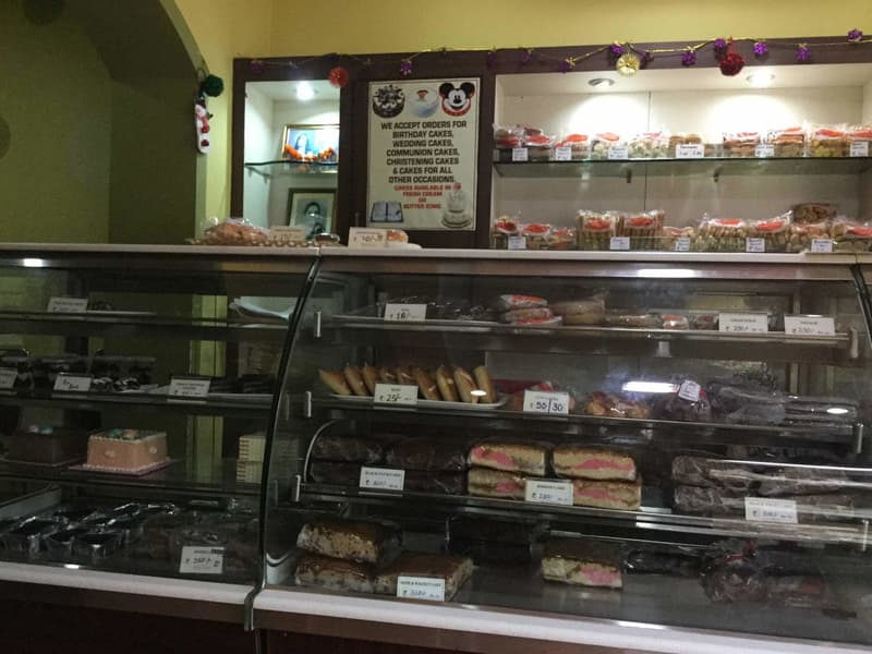 Simonia’s stores is a popular bakery and sweet shop in Goa