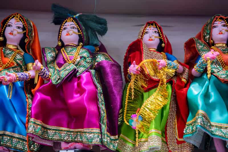 Buy beautiful puppets in Jaipur