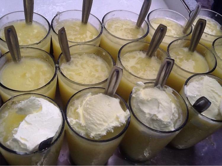 Delectable Pineapple Juice, with or without Ice Cream