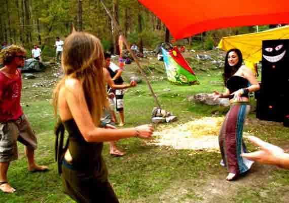 Israelis in Kasol
