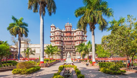 7 Absolutely Popular Places To Visit In Indore To Feed Your Travel Wanderlust!