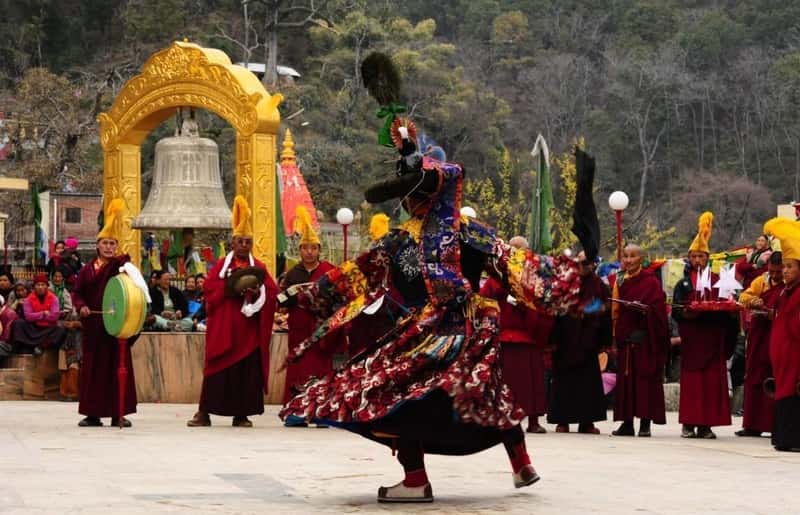 Traditional dance during losar festival