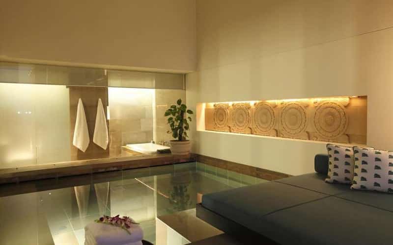A massage at The Lodhi is a truly indulgent experience for couples