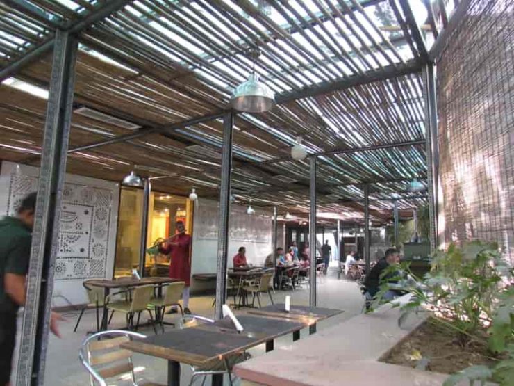 27 Best Cafes In Delhi, Popular Cafe Lounges In Delhi - Treebo