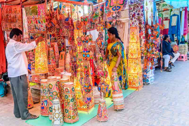  Spend the weekend shopping at Dilli Haat