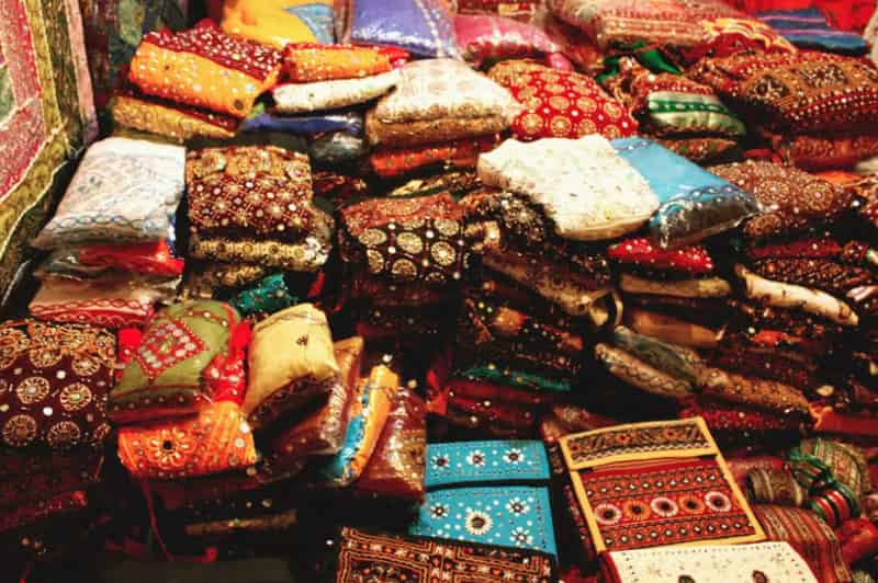 Hindmata Market is famous for their sarees 