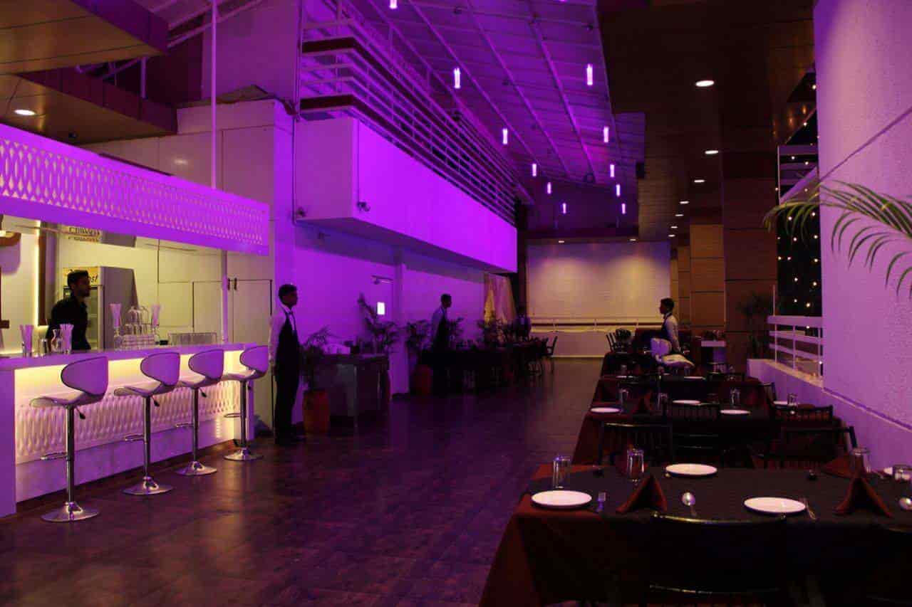 Nightclubs in Indore