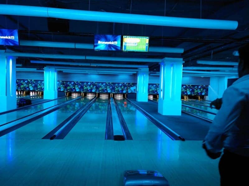 The bowling alley at Amoeba