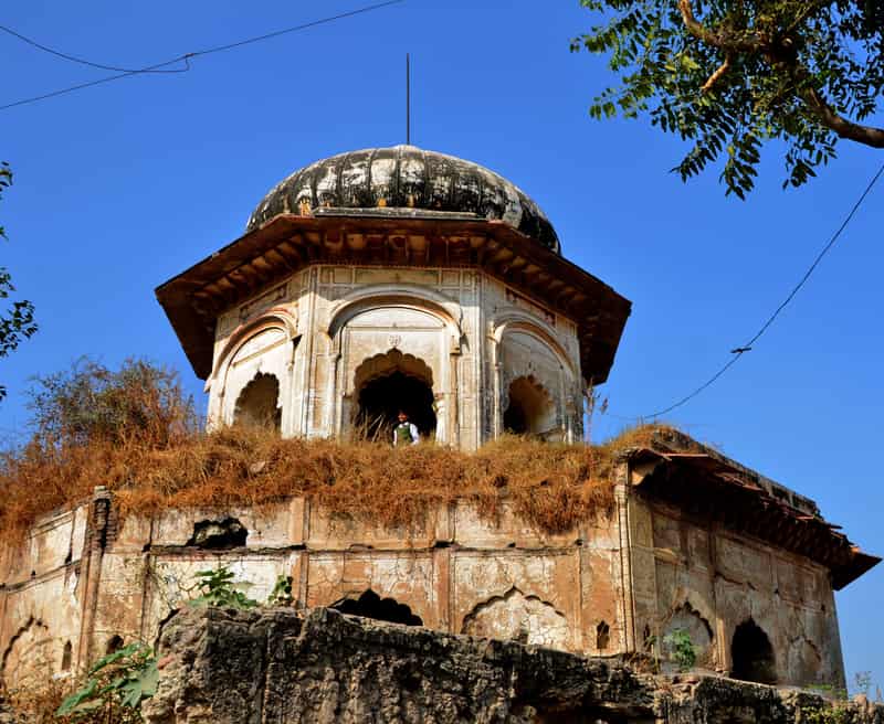 The gorgeous Sethani Ki Chhatri in Farrukhnagar