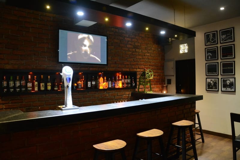Karaoke Bars in Mumbai