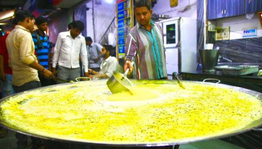 14 Street Foods in Indore That Cannot Be Missed
