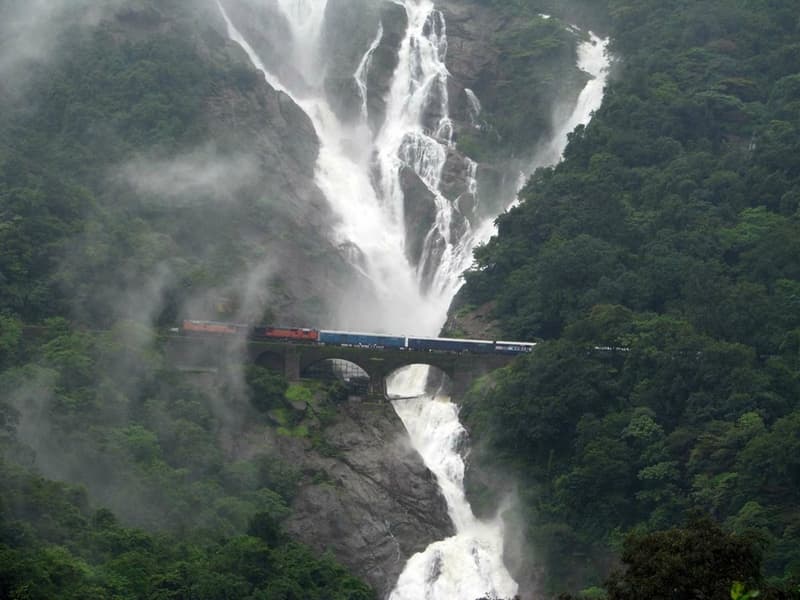 places to visit near Bangalore in monsoons