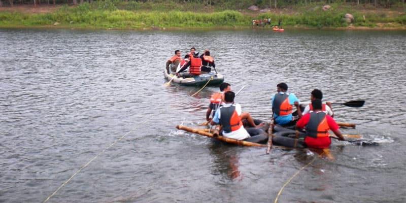 Enjoy Water Sports at the Manchinbele Camp