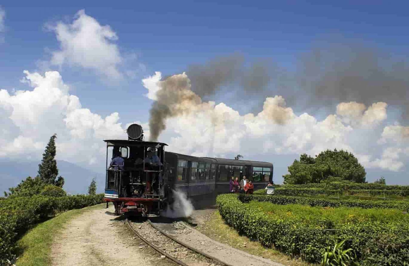 Best Time to Visit Darjeeling