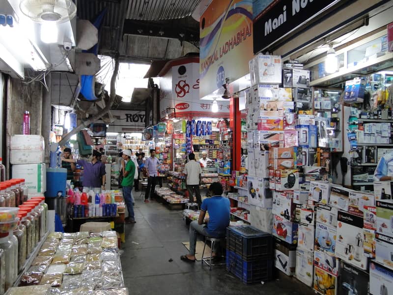 Crawford Market is a popular shopping centre in Mumbai