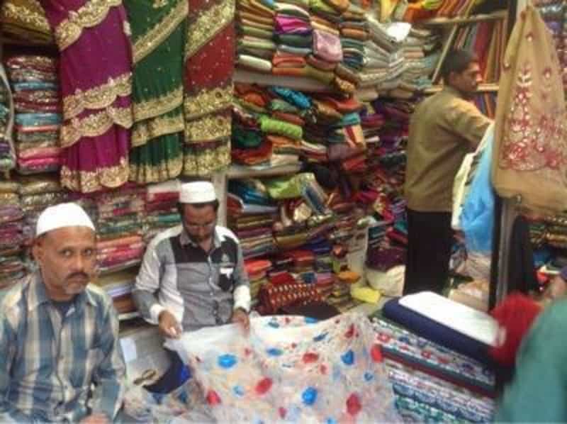 Retail Cloth Shops at Madina Market, Hyderabad - Treebo Blog