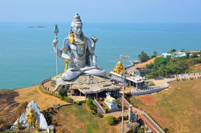 16 Magnificent Shiva Temples In India | Famous Shiva Temples In India ...