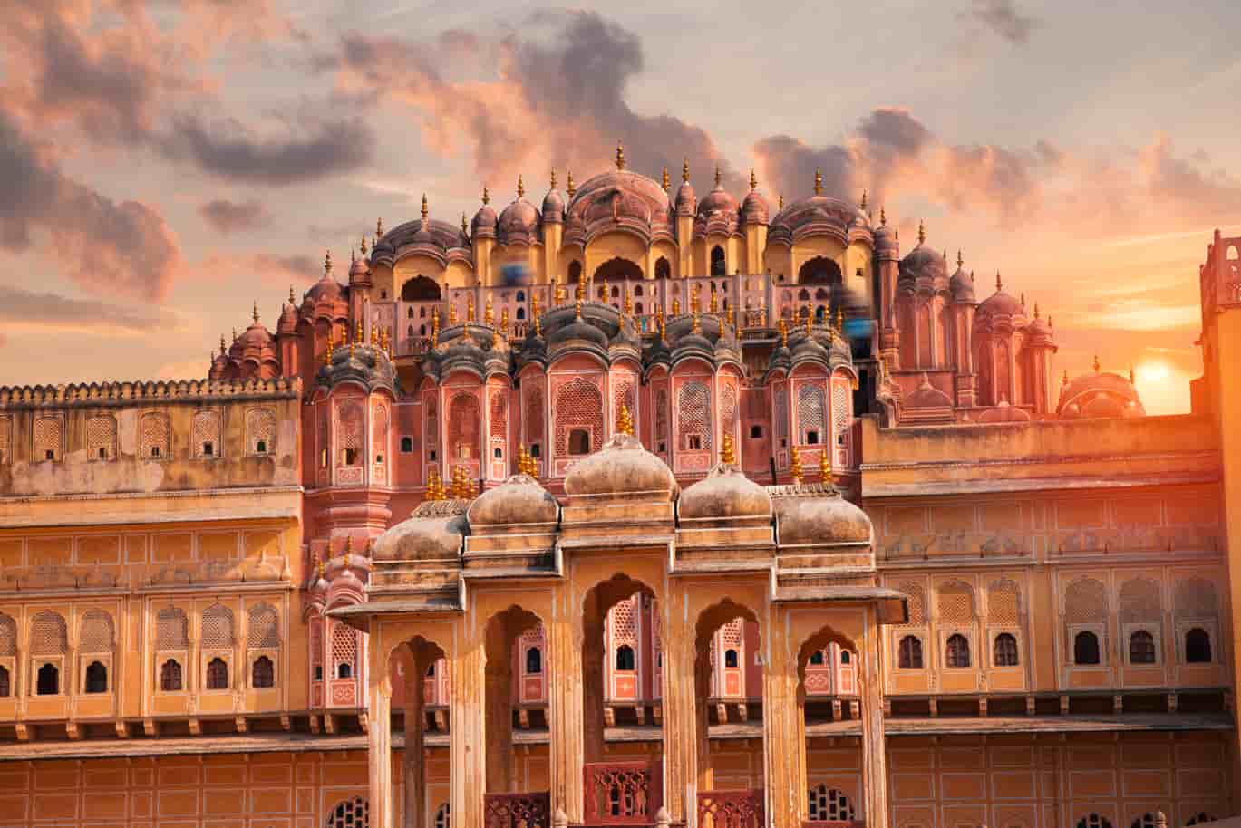 Why Jaipur is Called Pink City Of India