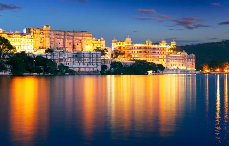 City Palace at night from a boat ride | lakes in udaipur