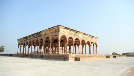 11 Alluring Places to Visit Near Jaipur in One Day