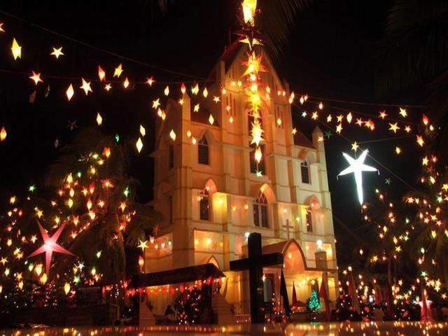 Christmas celebration in Kerala - Places to Celebrate Christmas in India