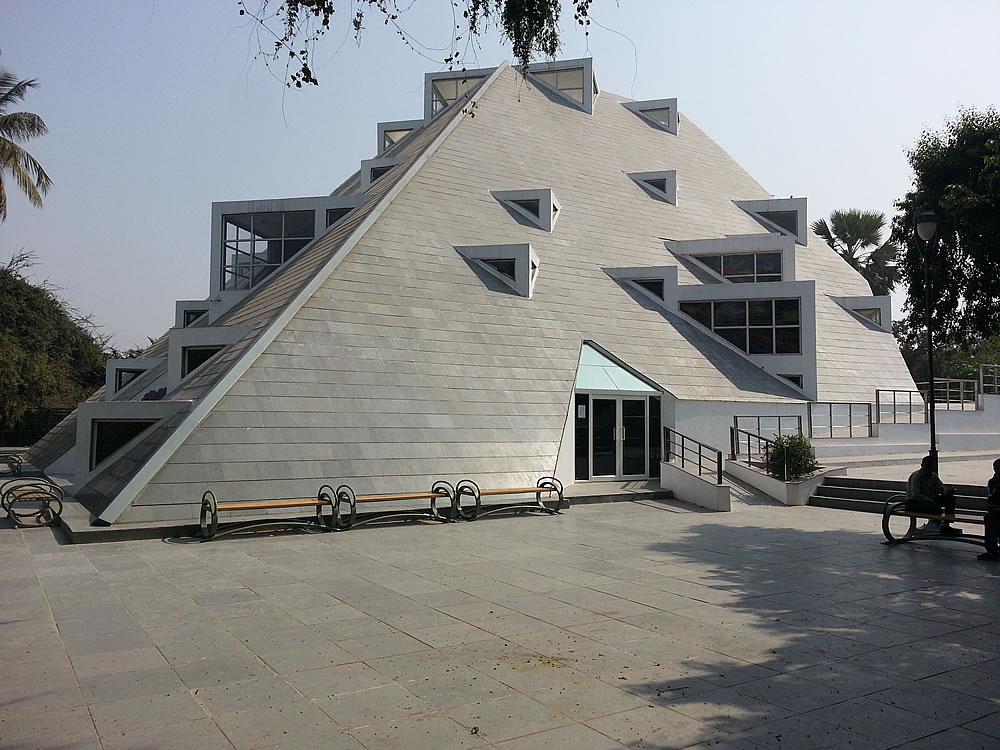 Sardar Patel Planetarium, Vadodara - places to visit in Vadodara