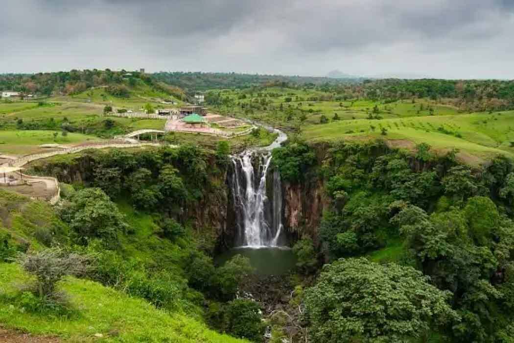 Top 10 Most Tourist Places near Indore Treebo blogs