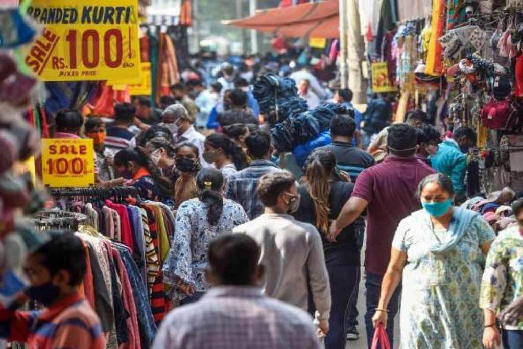 It's possible to shop till you drop without spending a fortune at Delhi's famous Sarojini Nagar.