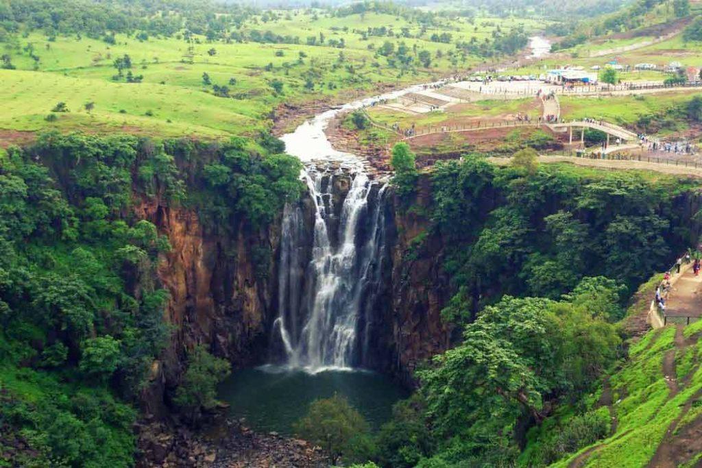  Patalpani Waterfall is one of the best places to visit in Indore.