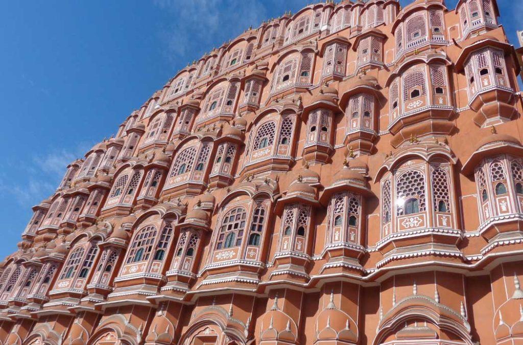 Hawa Mahal is the best tourist attractions in Jaipur 