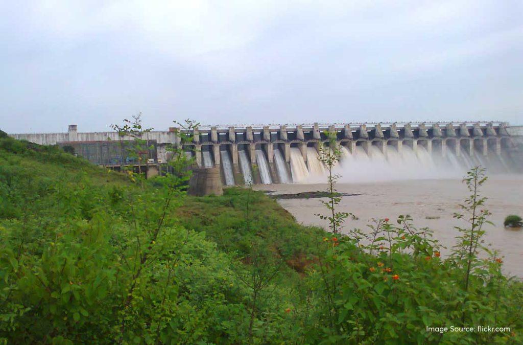 Bargi Dam is one of the best places to visit in Jabalpur. 