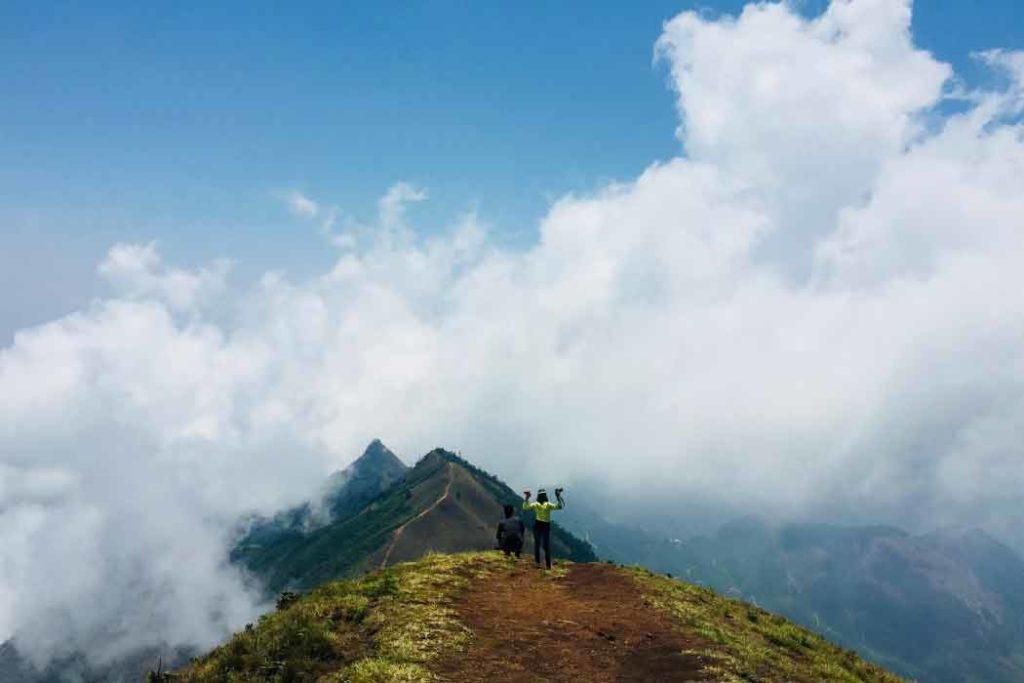 The breathtaking view of Meesapulimala while visiting the best places in Munnar.