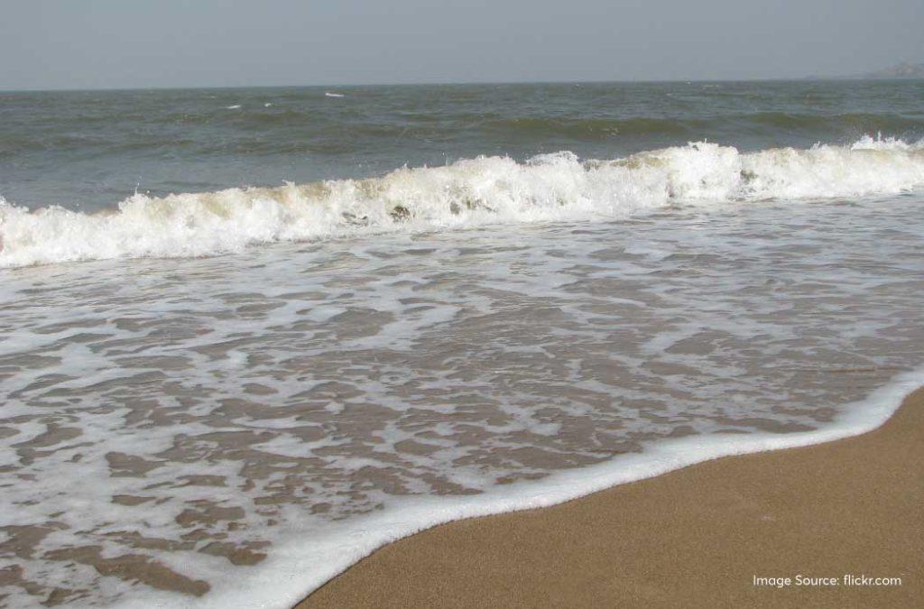Aksa Beach is one of the most popular beaches near Pune.