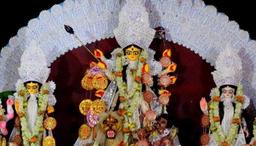 Seek Blessings Of Maa Durga For Joy And Prosperity In Life During Kolkata Durga Puja 2022!